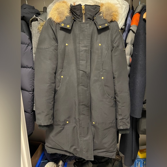 Women’s Moose Knuckles Navy/Gold Parka - Picture 2 of 4